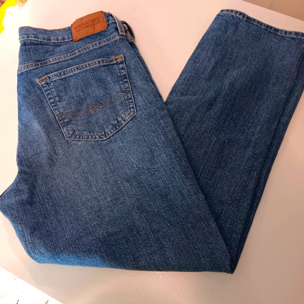 Levi's Signature Men's Jeans EUC